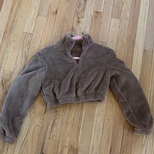 girls brown cropped quarter zip sz small